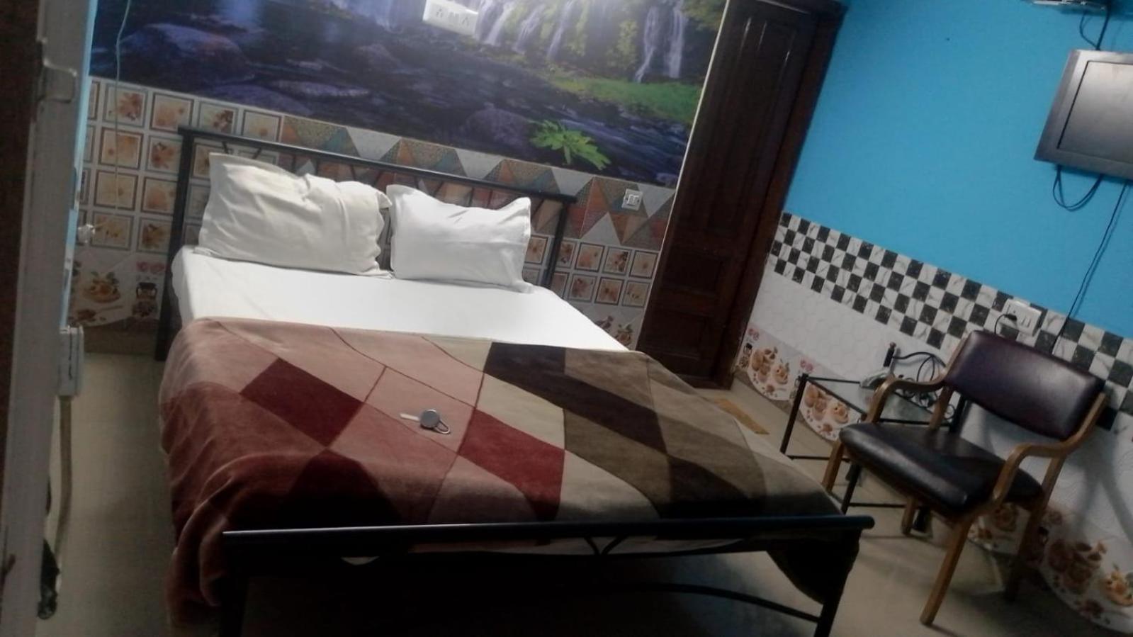 Hotel New Apple Rose Chandigarh Near Railway Station Dariya Uco Bank Ke Pass Стая снимка